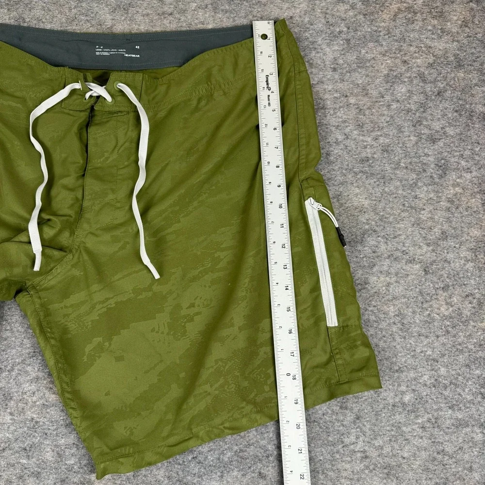 Under Armour item under